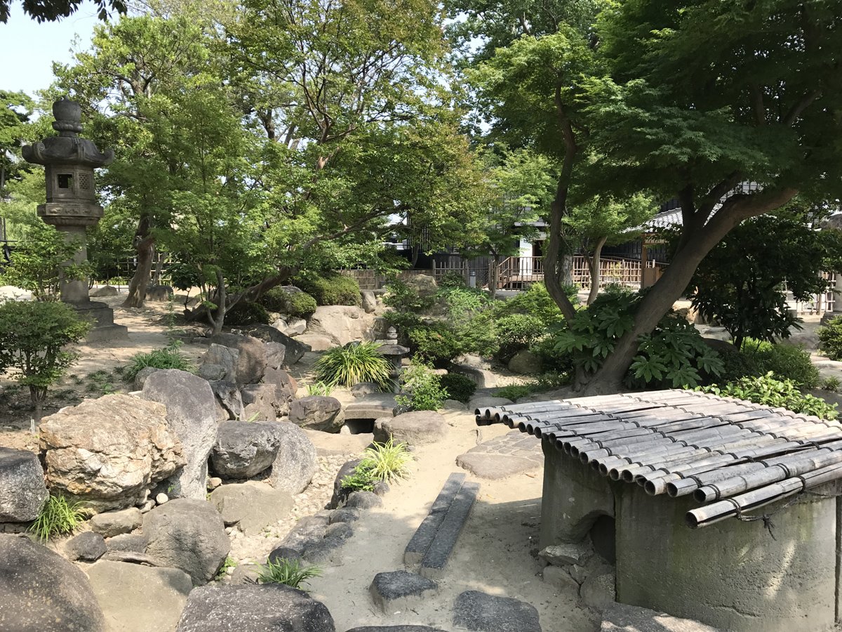 🌳 한로쿠 정원 (구 나카노 한로쿠 저택 정원) 이미지 1